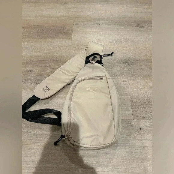 NWT PUMA EVERCAT Myriad Women\'s Slingback Bag